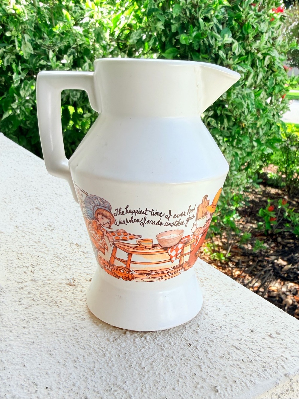 Vintage McCoy Happy Times Pitcher #365 USA Kids Baking Cookies Country Folk